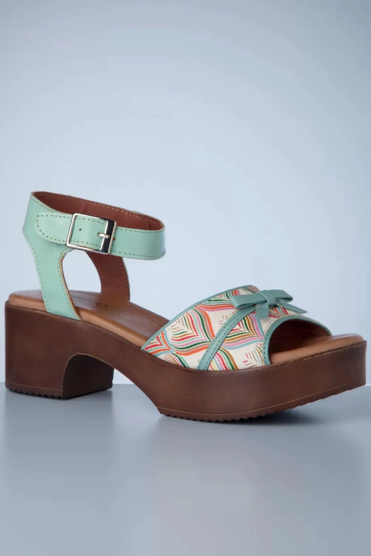 Nemonic Bora Flower Platform Sandals In Ijsblauw>Vrouwen Sandalen