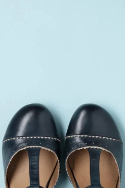 Miz Mooz Fernie T-Strap Pumps In Denim En Creme><noscript><img width=