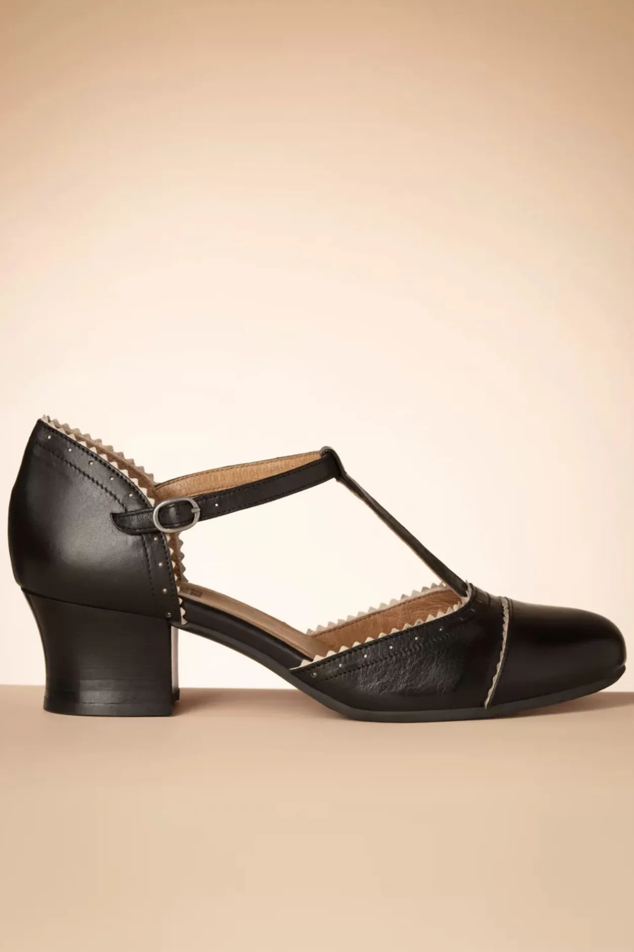 Miz Mooz Fernie T-Strap Pumps In Zwart En Creme>Vrouwen Pumps