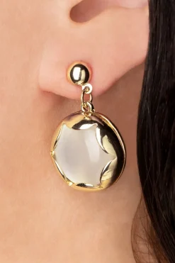 Lovely Gold Plated Cat Eye Oorstekers In Wit>Vrouwen Sieraden