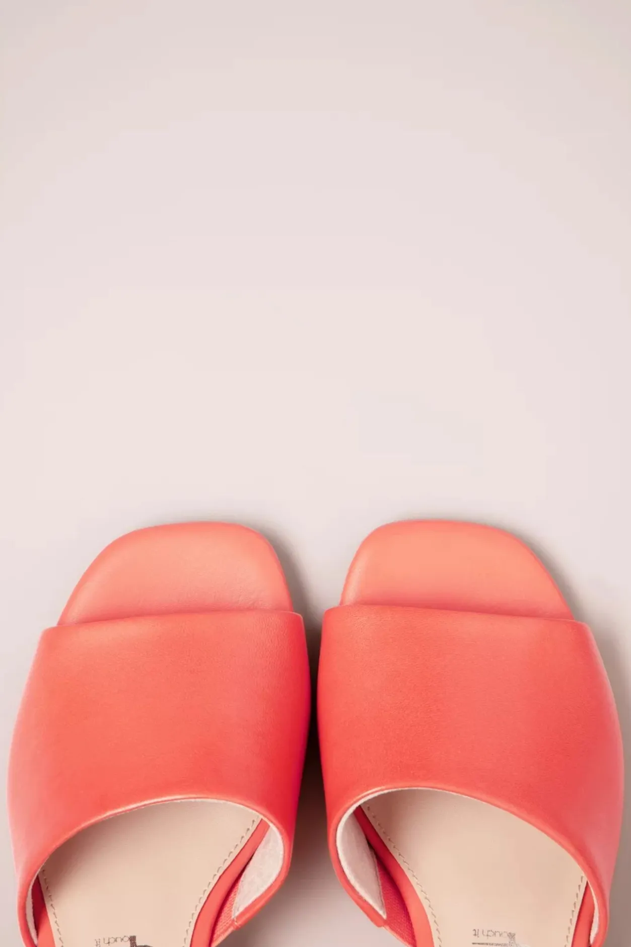 Tamaris Josie Slip On Muiltjes Van Leder In Koraal>Vrouwen Sandalen