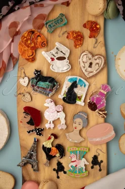 Erstwilder Magnifique Macaron Broche><noscript><img width=