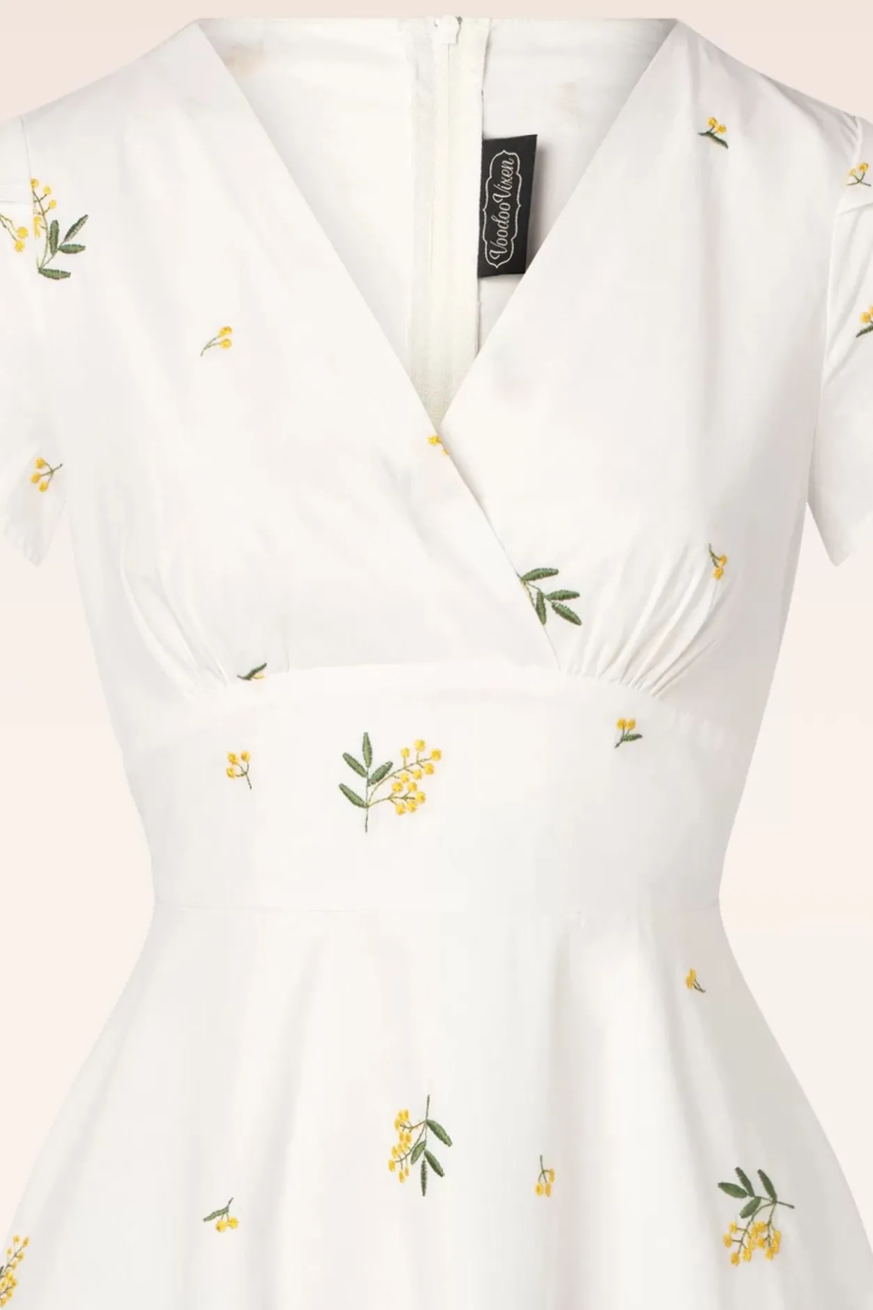 Vixen Met Bloemen Geborduurde Swingjurk In Wit>Vrouwen Plus Size Jurken