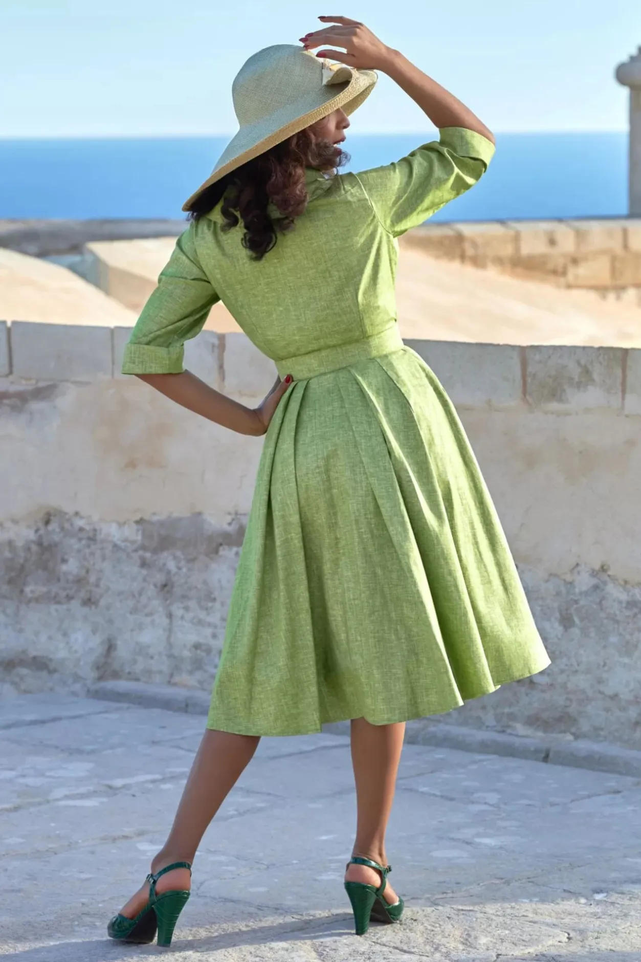 Miss Candyfloss Petula Sage Overcoat Jurk In Peergroen>Vrouwen Jassen