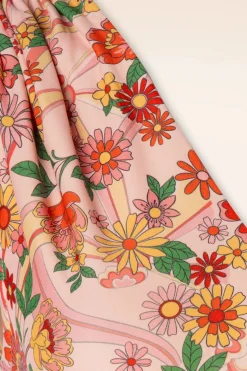 Vixen Rainbow Floral Flare Jurk In Licht Roze><noscript><img width=