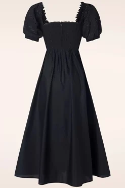 Timeless River Embroidery Swing Jurk In Zwart>Vrouwen Plus Size Jurken