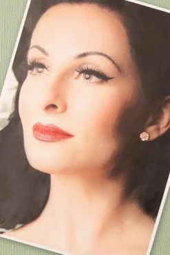 Lovely Small Rose Oorstekers In Zacht Roze>Vrouwen Sieraden