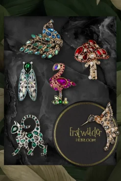 Erstwilder Well Spotted Stone Set Crystal Broche><noscript><img width=